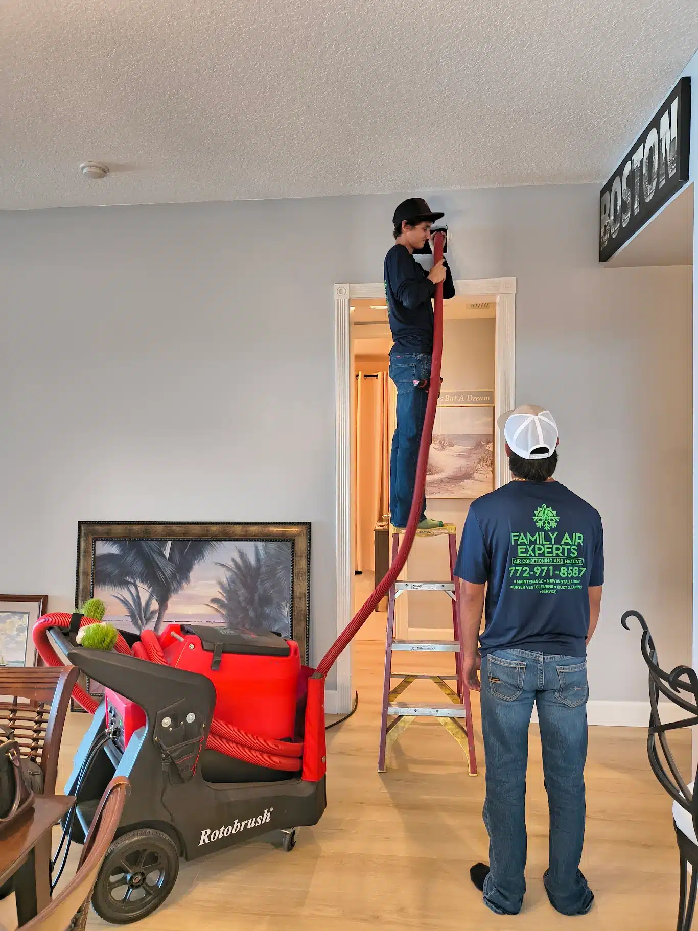 Harbour Isle duct cleaning team cleaning a condo on Hutchinson Island in Fort Pierce
